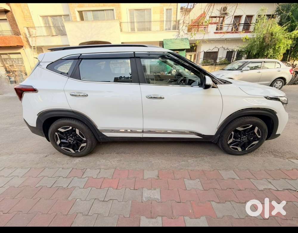 Kia Seltos Petrol In New Condition