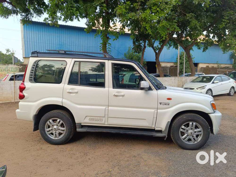 Mahindra Scorpio Vlx 2wd Bsiv, 2014, Diesel