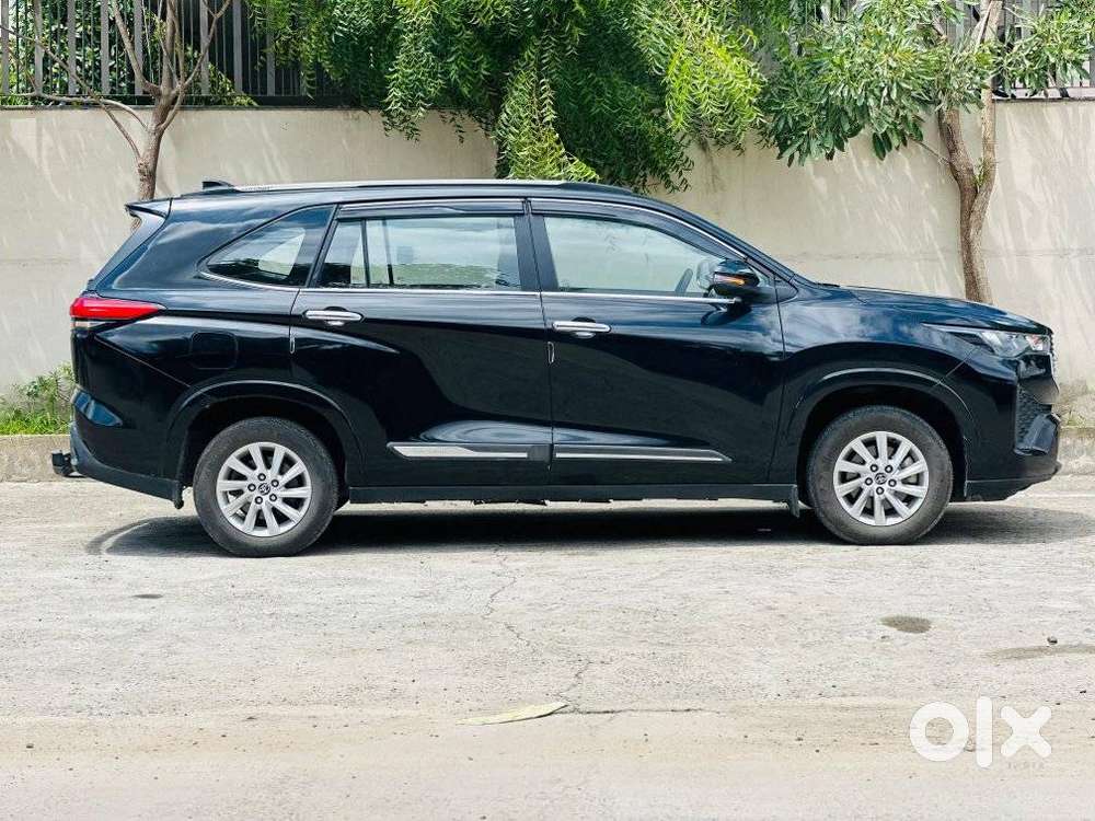 Toyota Innova Hycross 2.0 Gx 7 Str, 2023, Petrol