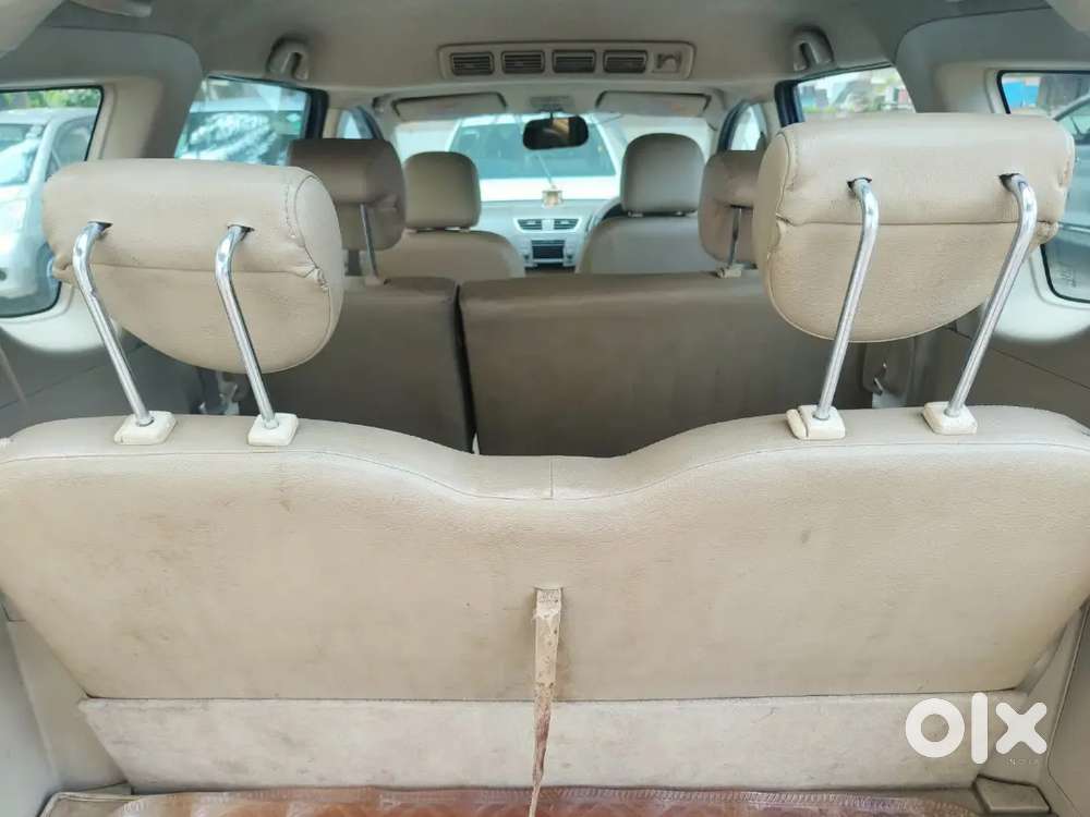 Maruti Suzuki Ertiga Zxi 2013 Petrol 3rd Owner