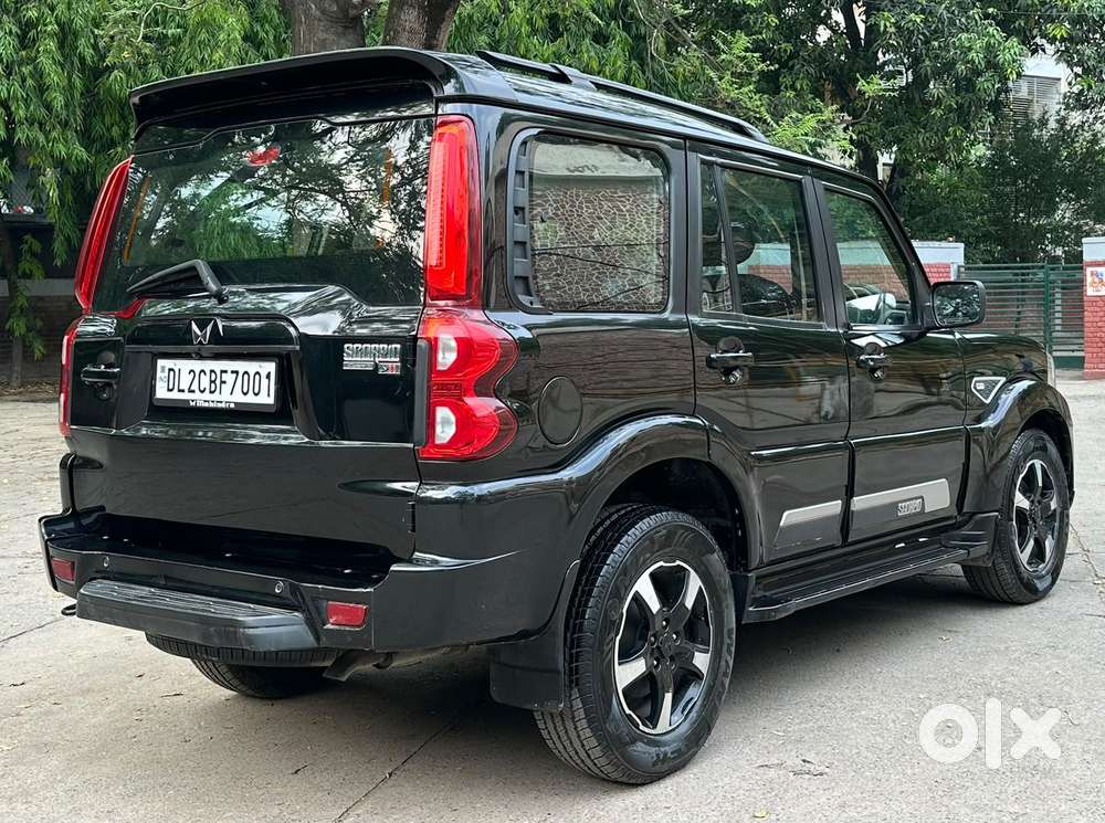 Mahindra Scorpio Classic 2.2 S 11 Mt 7 Str, 2024, Diesel