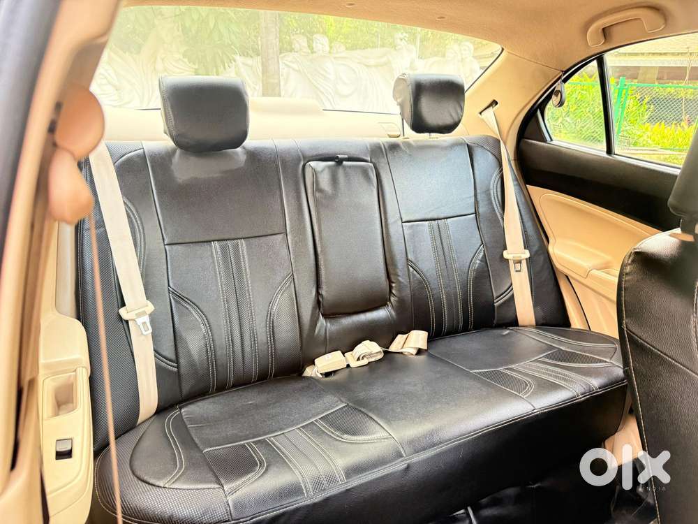 Maruti Suzuki Swift Dzire 1.2 Vxi Bsiv, 2018, Petrol