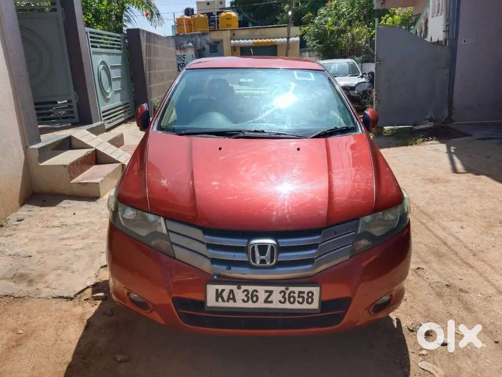 Honda City 2010 Petrol + Cng Good Condition New Seat Covers Speaker