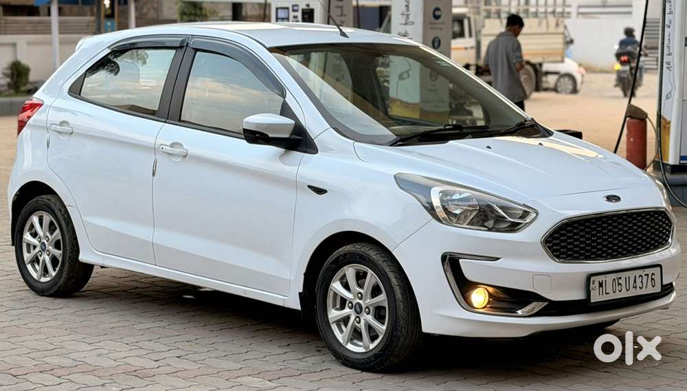 Ford Figo 2012-2015 Petrol Titanium, 2020, Petrol