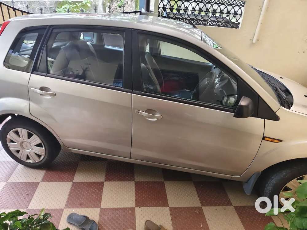 Ford Figo 1.5 Trend 2012