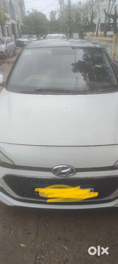 Hyundai New I20 Sportz 2014 Petrol Manual