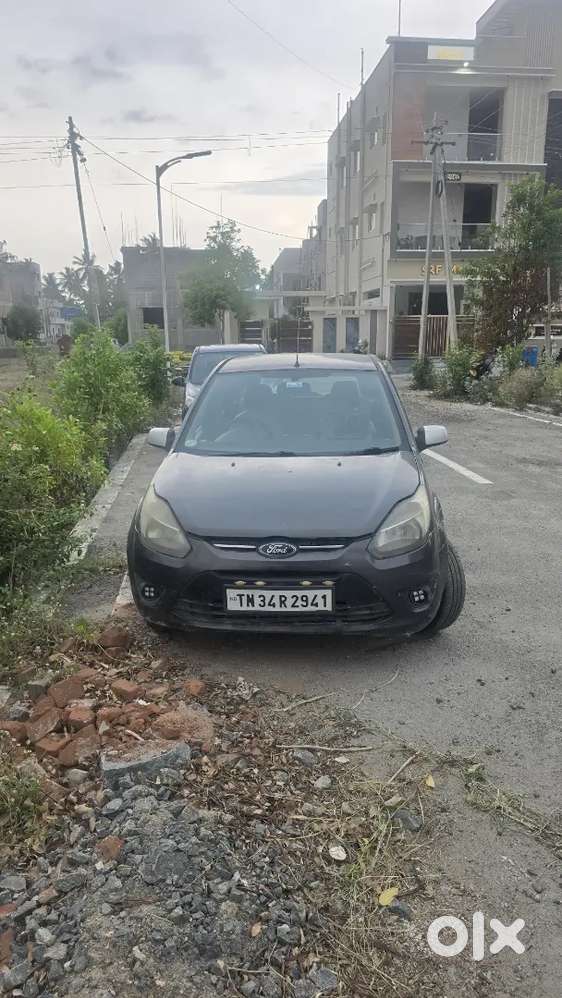 Ford Figo 2012 Diesel 118000 Km Driven