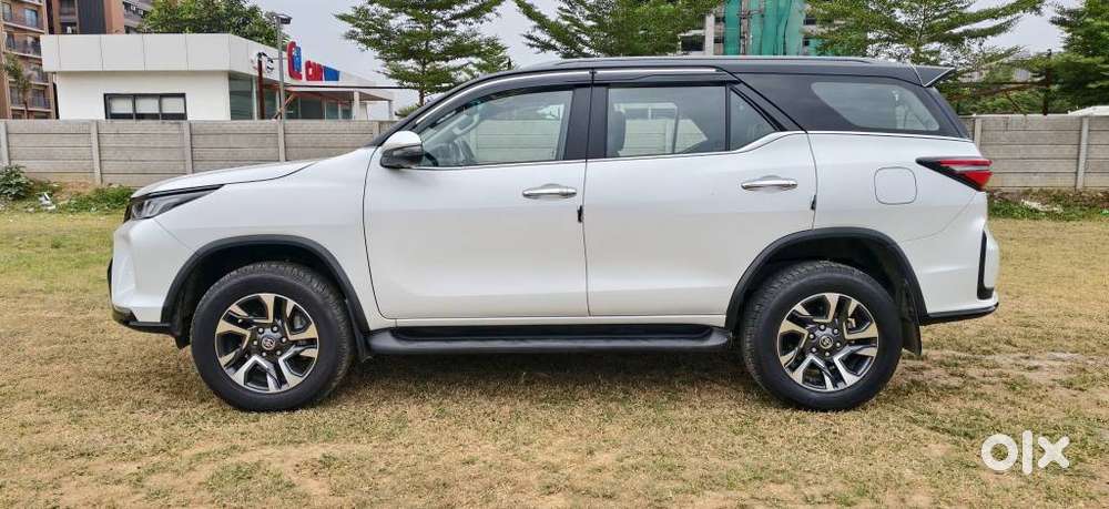 Toyota Fortuner Legender 4x2 At 2.8, 2025, Diesel