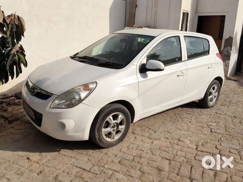Hyundai I20 Sportz 2011 Model