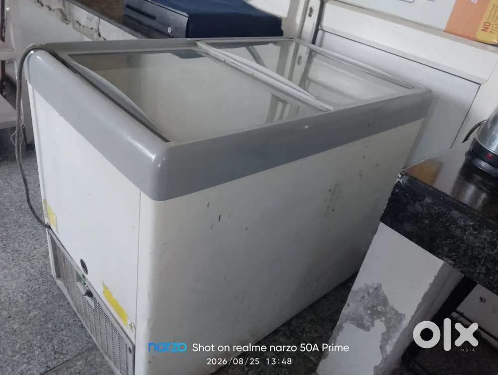 1 Glass Top Deep Fridge350L 1 Hard Top 500L