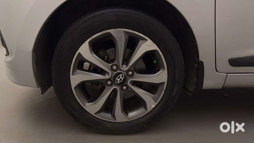 Hyundai Xcent 1.2 Vtvt Sx Option, 2015, Petrol