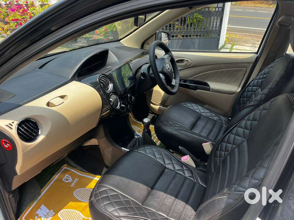 Toyota Etios Liva 1.2 Vx Dual Tone, 2018, Petrol