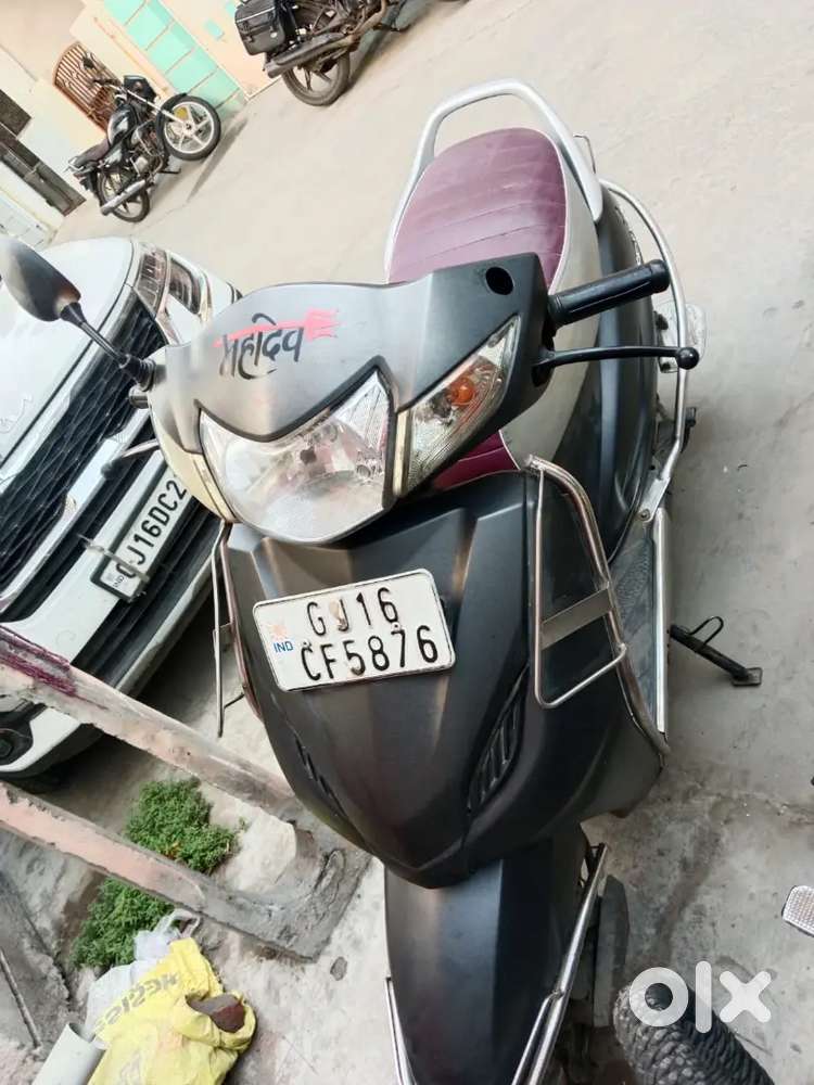 Good Condition Single Hand Use..  3 Item Selling Bullet,car,activa