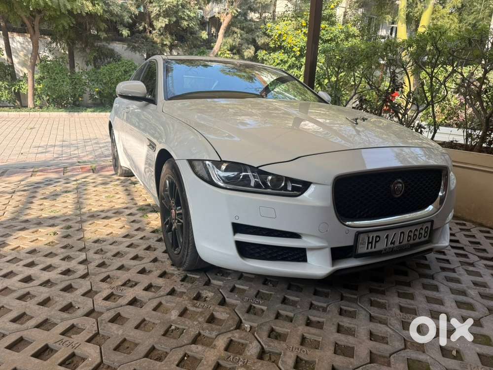 Jaguar Xe 2019
