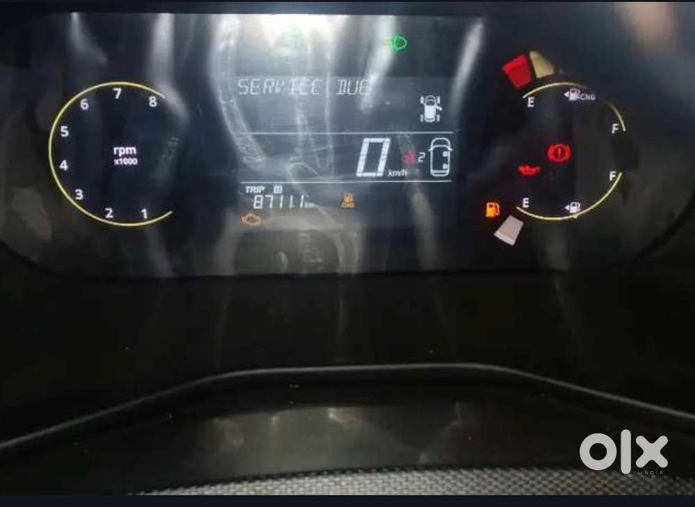 Tata Nexon Smart Plus Cng + Petrol 2026