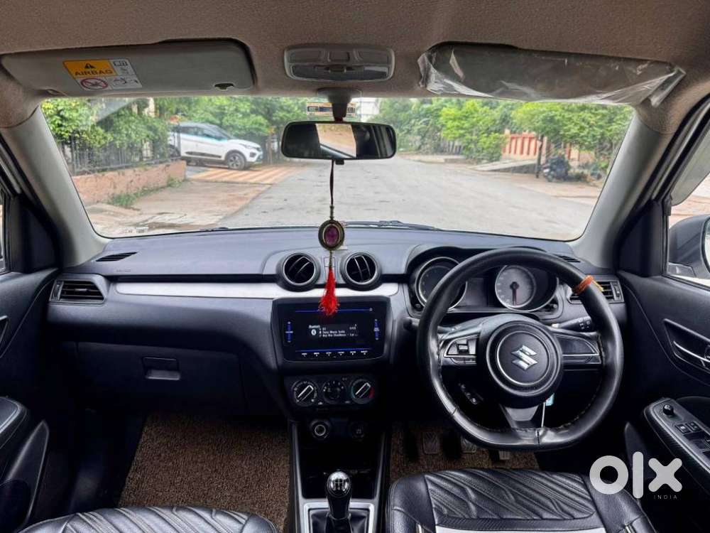 Maruti Suzuki Swift Vxi + Manual, 2021, Petrol