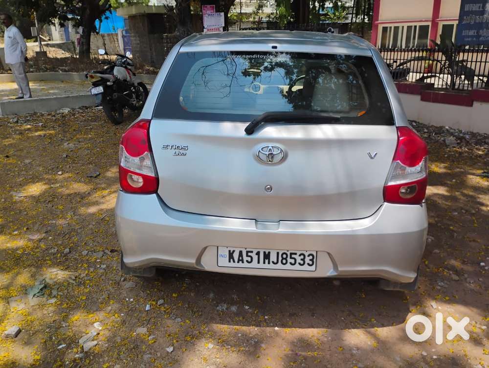 Toyota Etios 2010-2012 V, 2016, Petrol