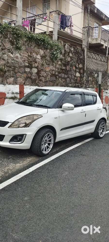 Maruti Suzuki Swift 2013 Petrol Well Maintained