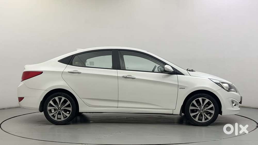 Hyundai Verna 1.6 Sx Vtvt, 2016, Petrol