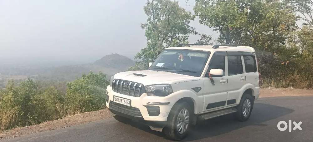 Mahindra Scorpio Classic 2023