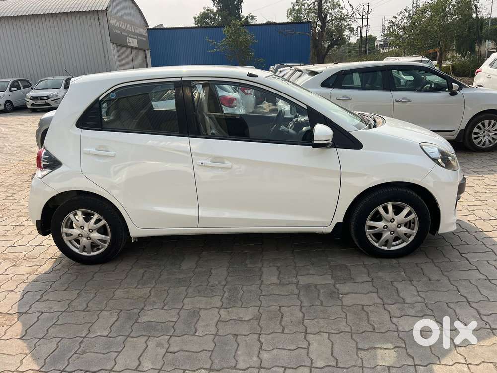 Honda Brio 2013-2016 Vx At, 2016, Petrol