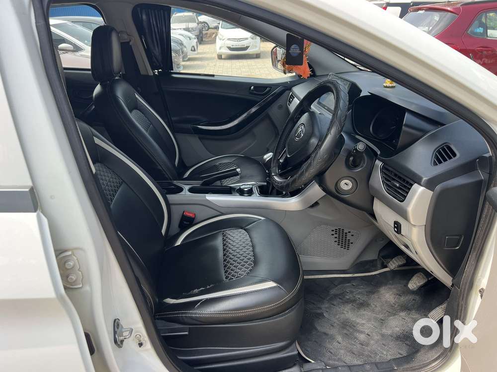 Tata Nexon 1.2 Revotron Xm, 2018, Petrol