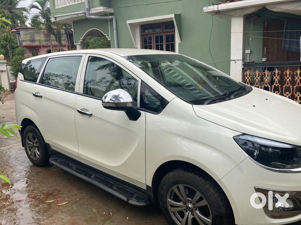 Mahindra Marazzo Suv Diesel 2019