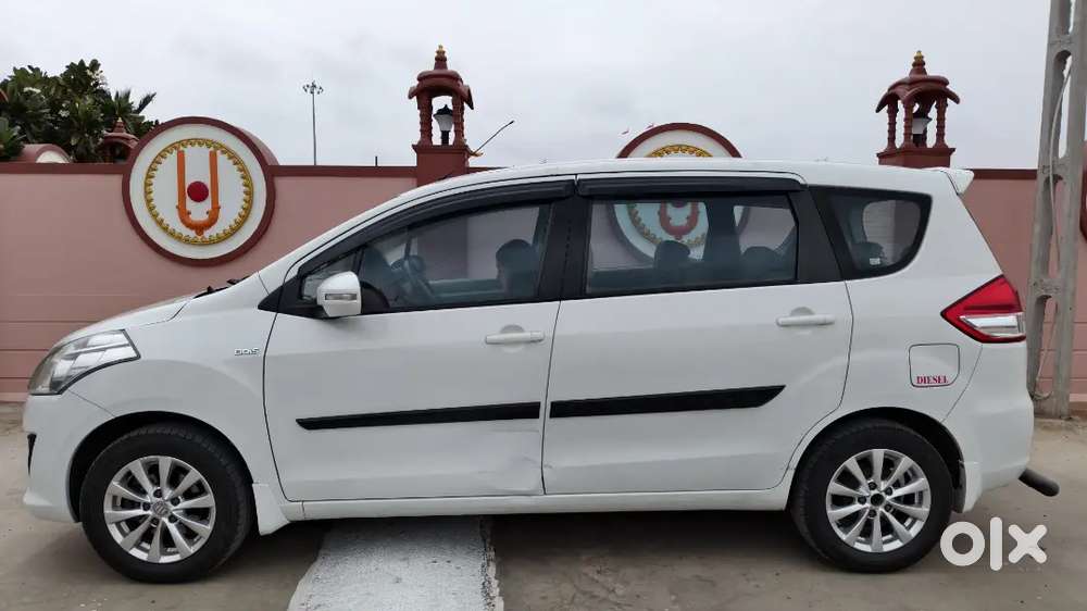 Maruti Suzuki Ertiga 2015 Diesel 160000 Km Driven