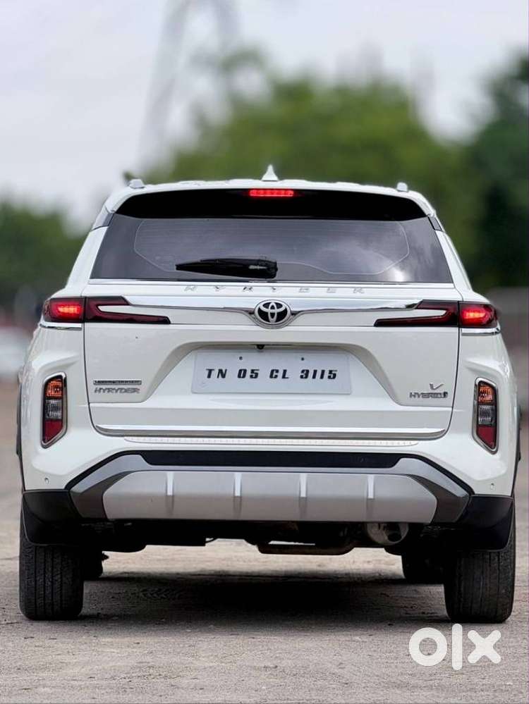 Toyota Urban Cruiser Hyryder 1.5 V Hybrid, 2023, Petrol