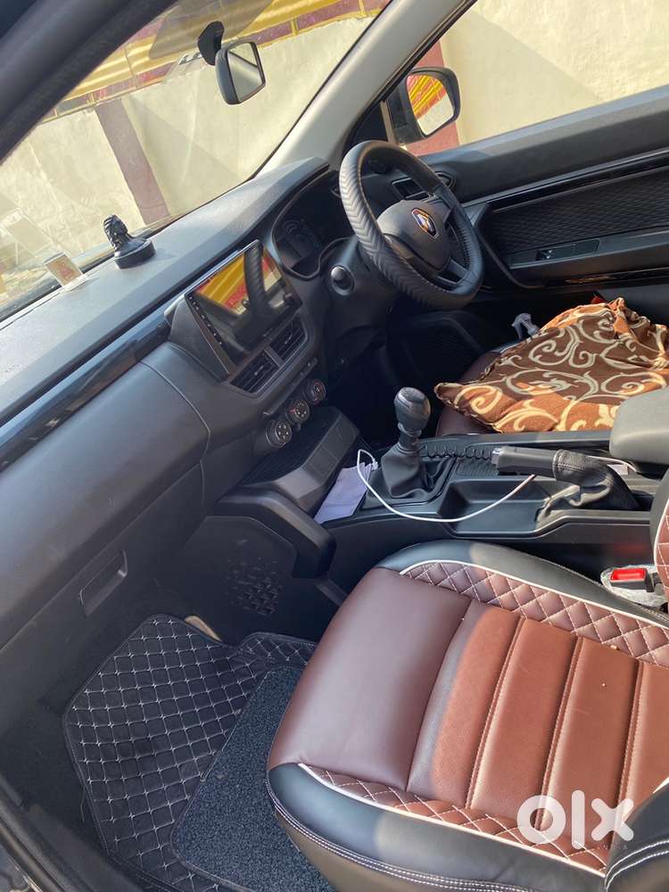 Renault Kiger 2025 Petrol 7000 Km Driven