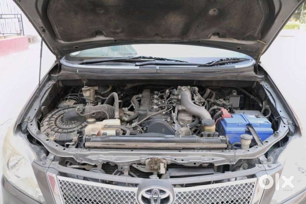Toyota Innova 2.5 G (diesel) 7 Seater, 2015, Diesel