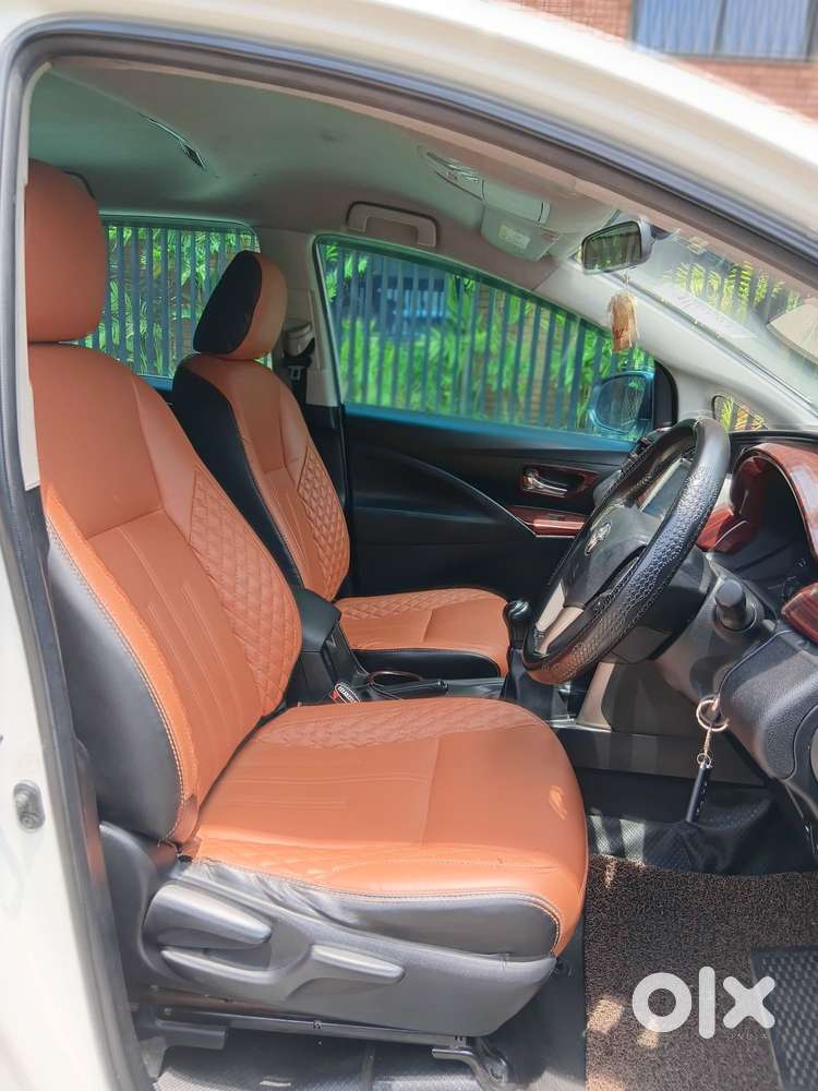 Toyota Innova Crysta 2.4 G Mt, 2018, Diesel