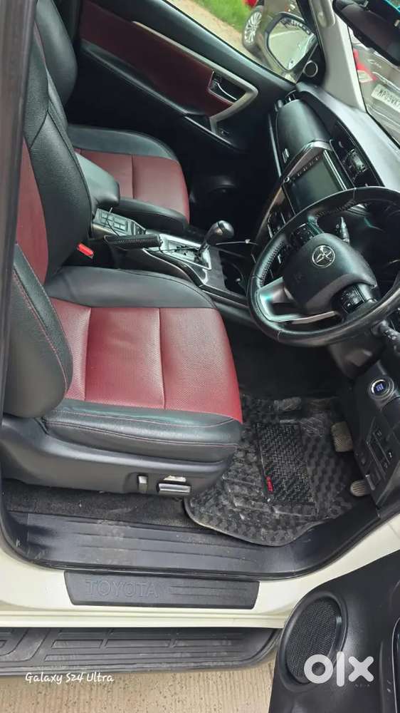 Toyota Fortuner Legender 2023 Diesel Automatic
