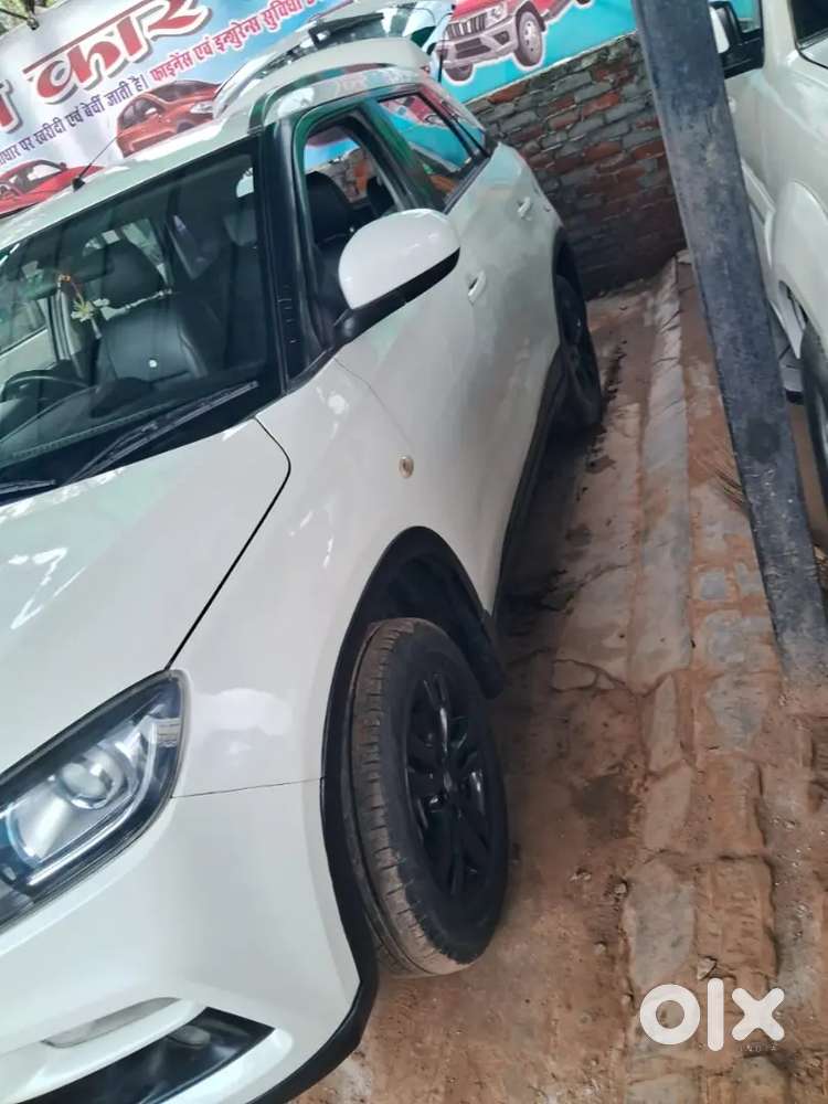 Maruti Suzuki Brezza Lxi 2018 Hybrid