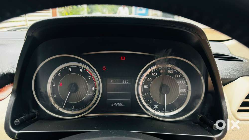 Maruti Suzuki Swift Dzire Zxi + Mt, 2018, Petrol