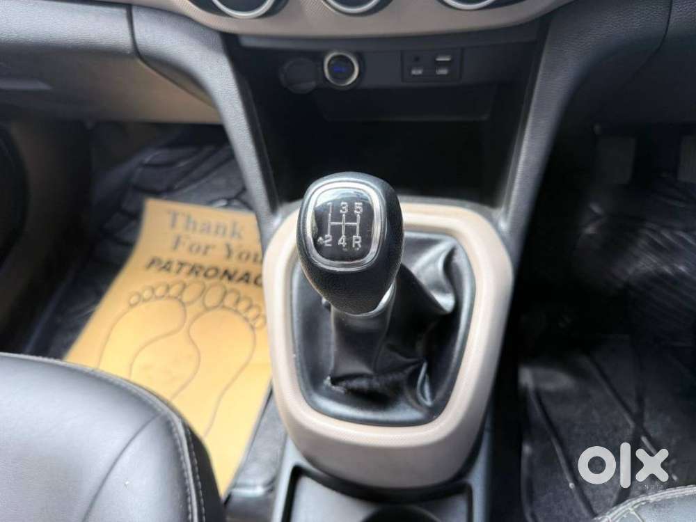 Hyundai Grand I10 Sportz, 2016, Petrol