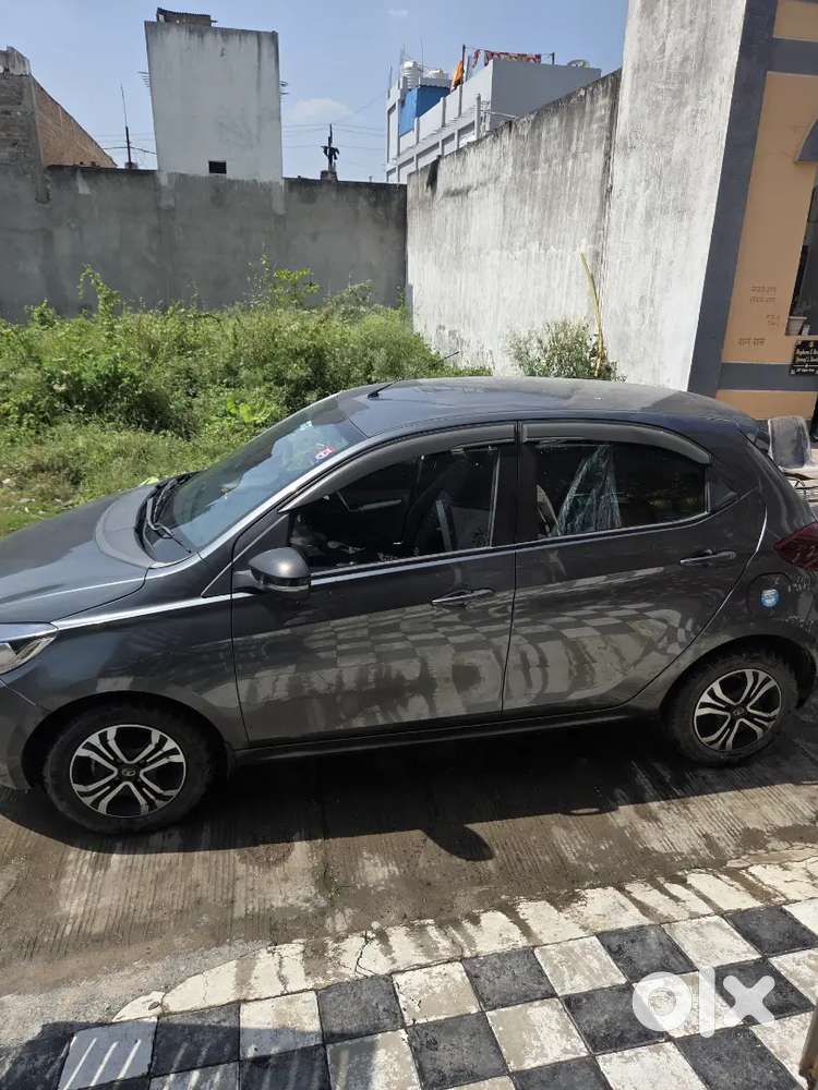 Tata Tiago Petrol Manual 2023 October.