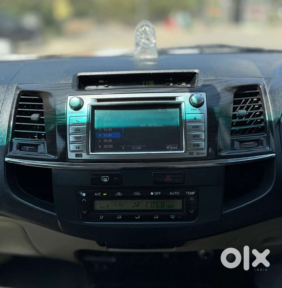 Toyota Fortuner 3.0 Ltd, 2015, Diesel