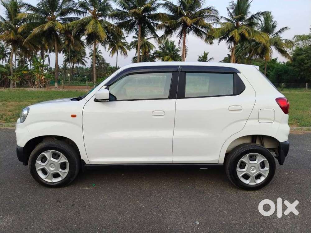 Maruti Suzuki S-presso Vxi Opt, 2024, Petrol