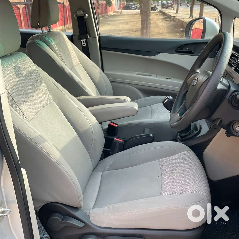 Mahindra Marazzo M2, 2019, Diesel