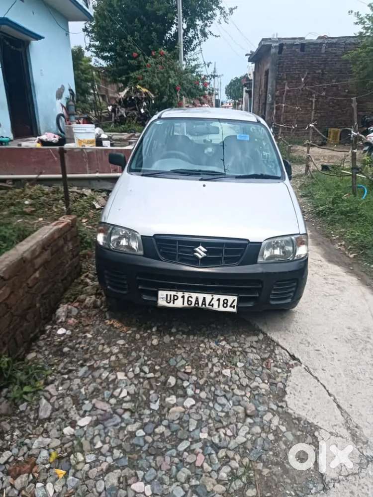 अच्छी कंडीशन है साफ सुथरी गाड़ी है आज तक 1 हाथ की चली हुई है