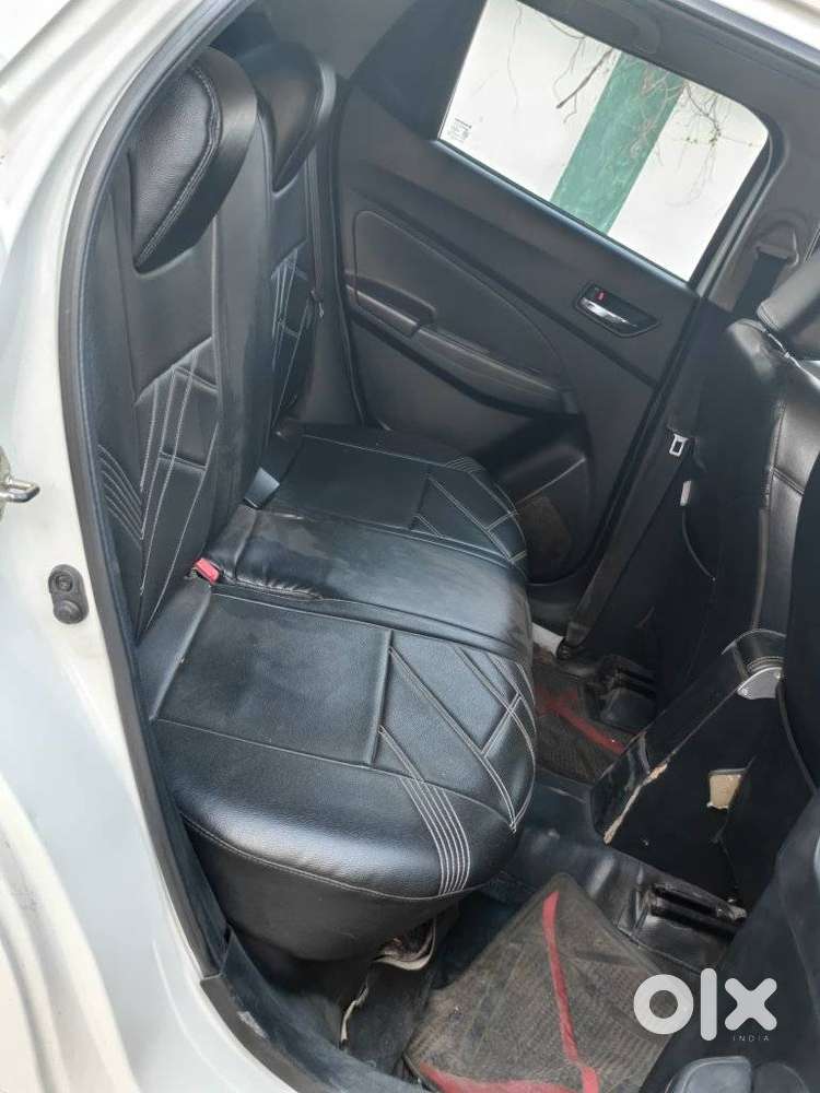 Maruti Suzuki Swift Vxi + Manual, 2022, Petrol