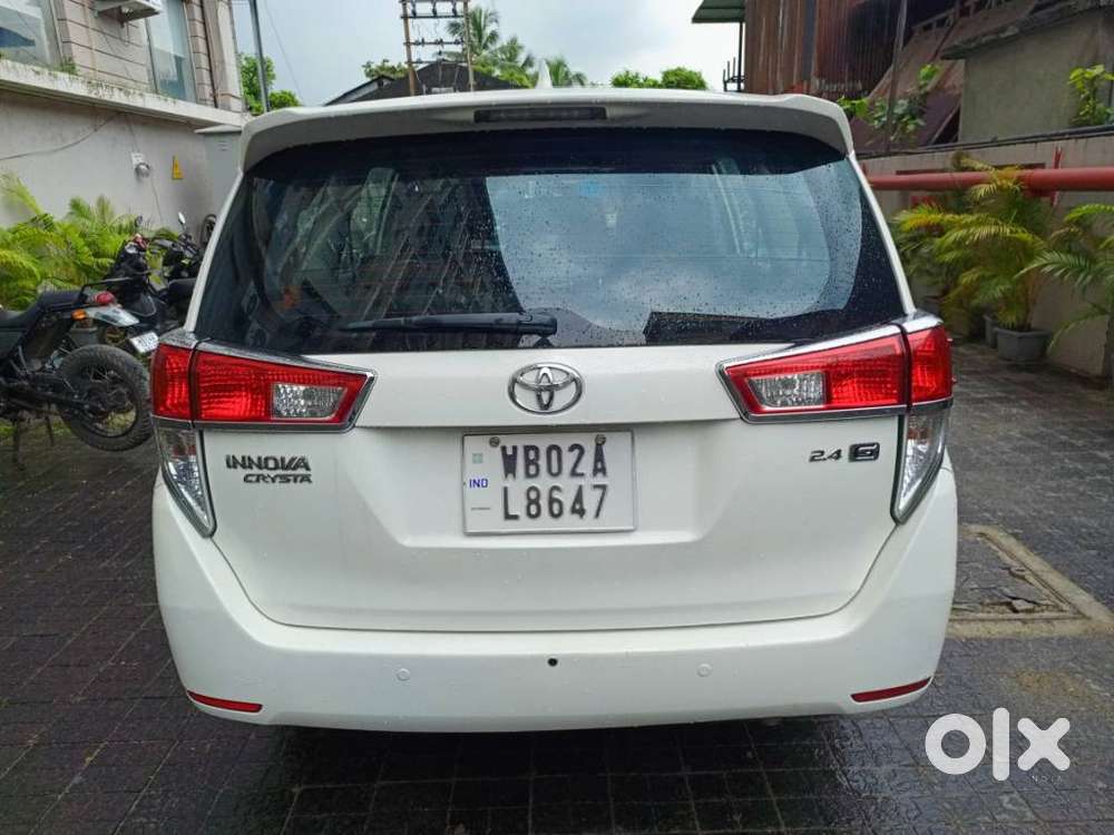 Toyota Innova Crysta 2.4 G Mt 8s, 2017, Diesel