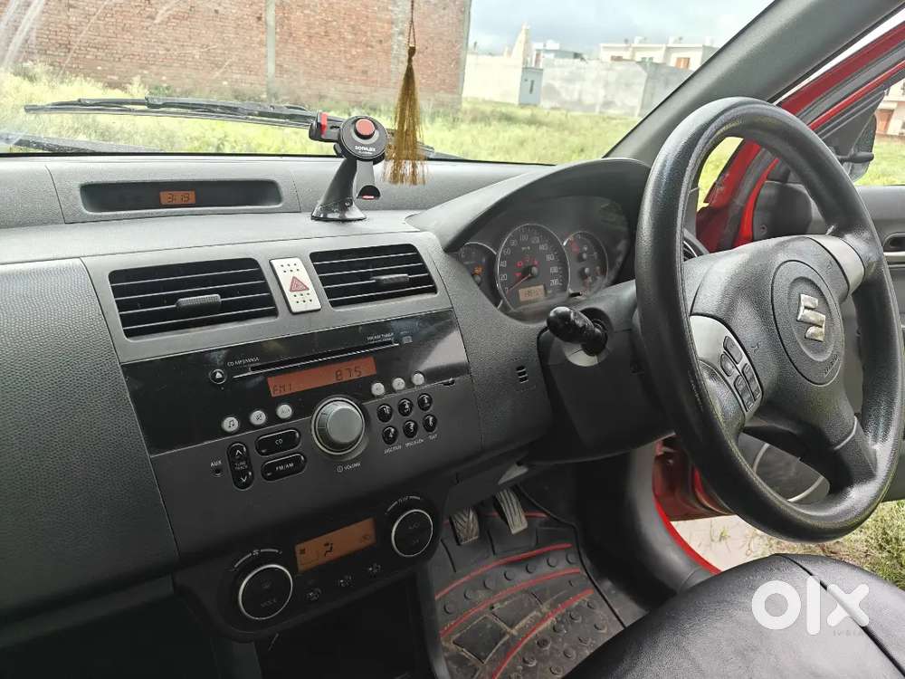 Maruti Suzuki Swift Dzire 2010