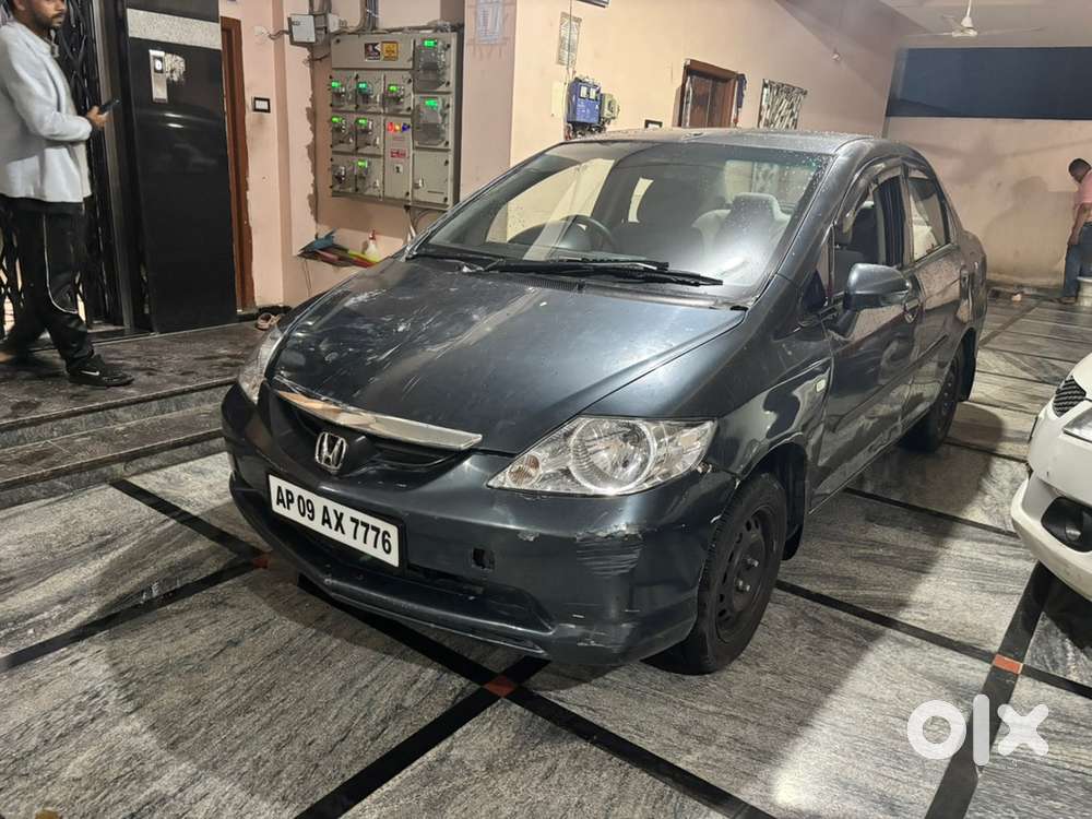 Honda City Petrol 2005 Mainly For Exchange