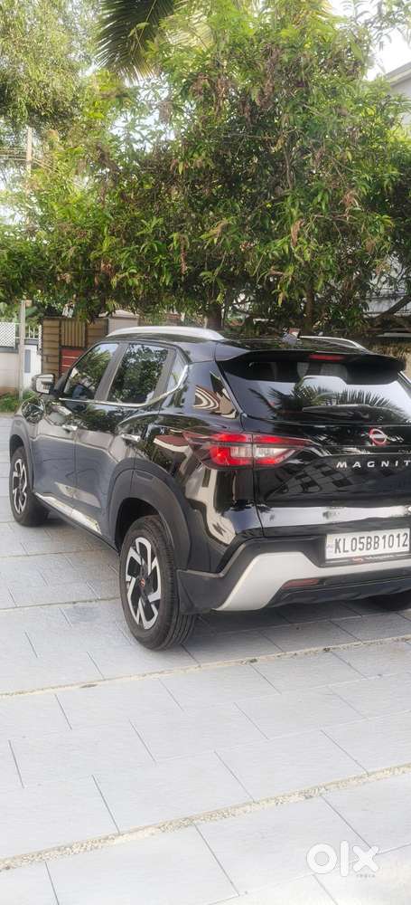 Nissan Magnite 1.0 Xv, 2023, Petrol