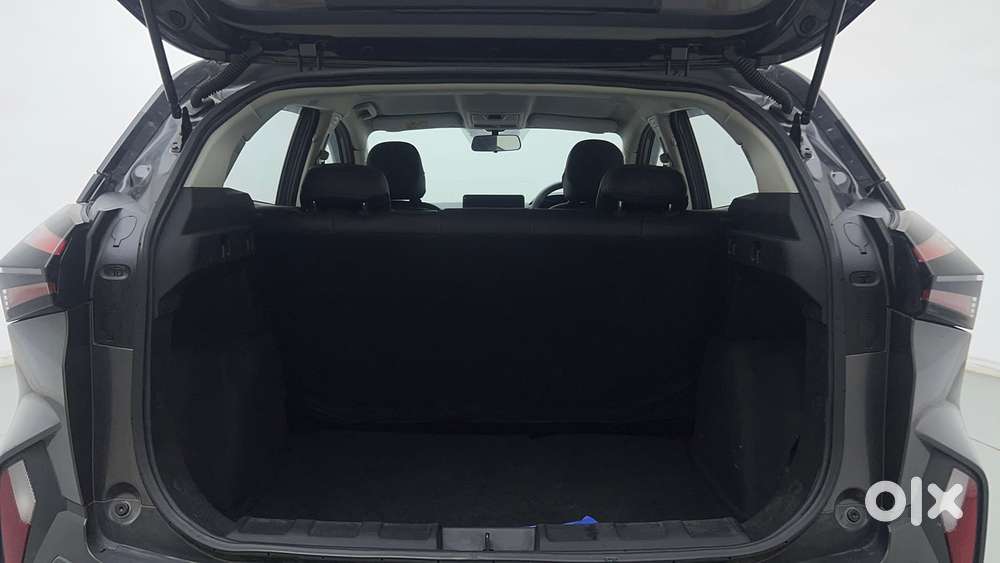 Tata Nexon Pure (s) 1.2 Petrol 6amt, 2025, Petrol