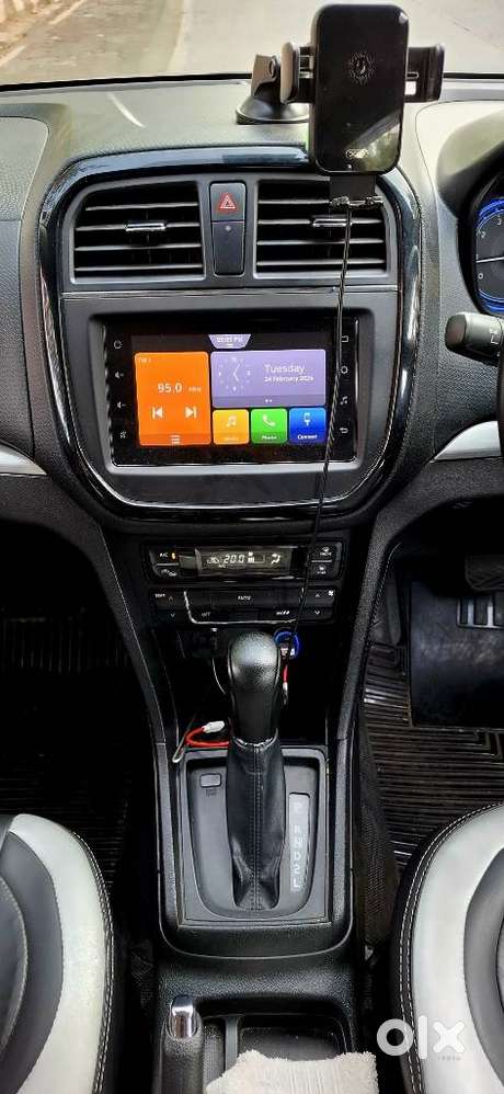 Toyota Urban Cruiser 1.5 Premium Grade Dual Tone At, 2022, Petrol