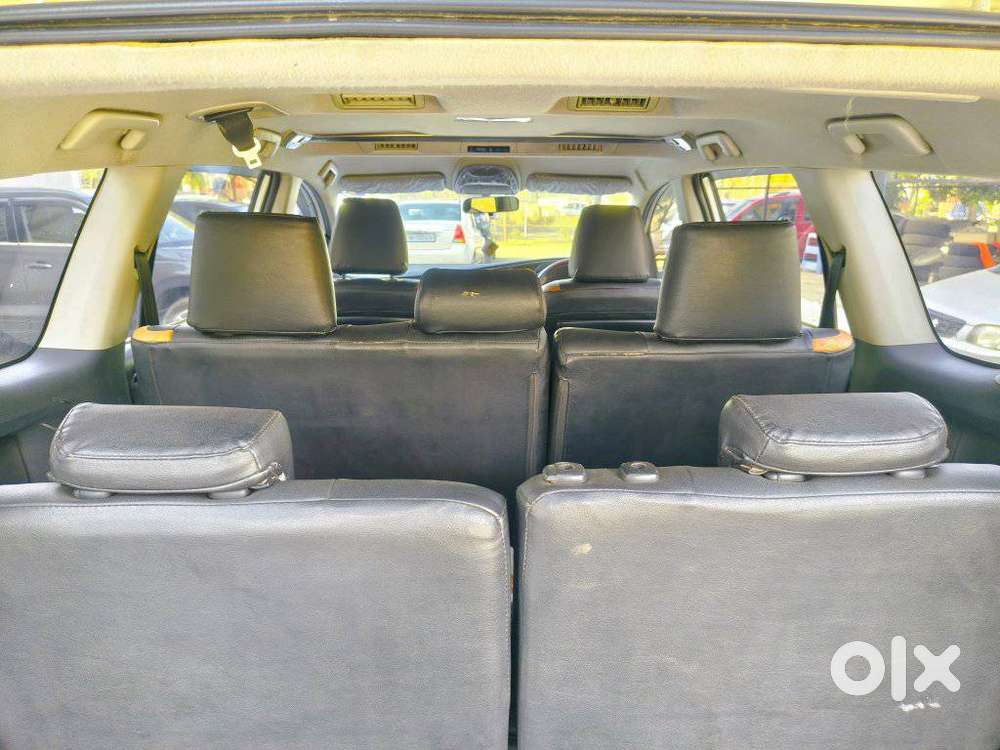 Toyota Innova Crysta 2.4 V 8 Str, 2018, Diesel