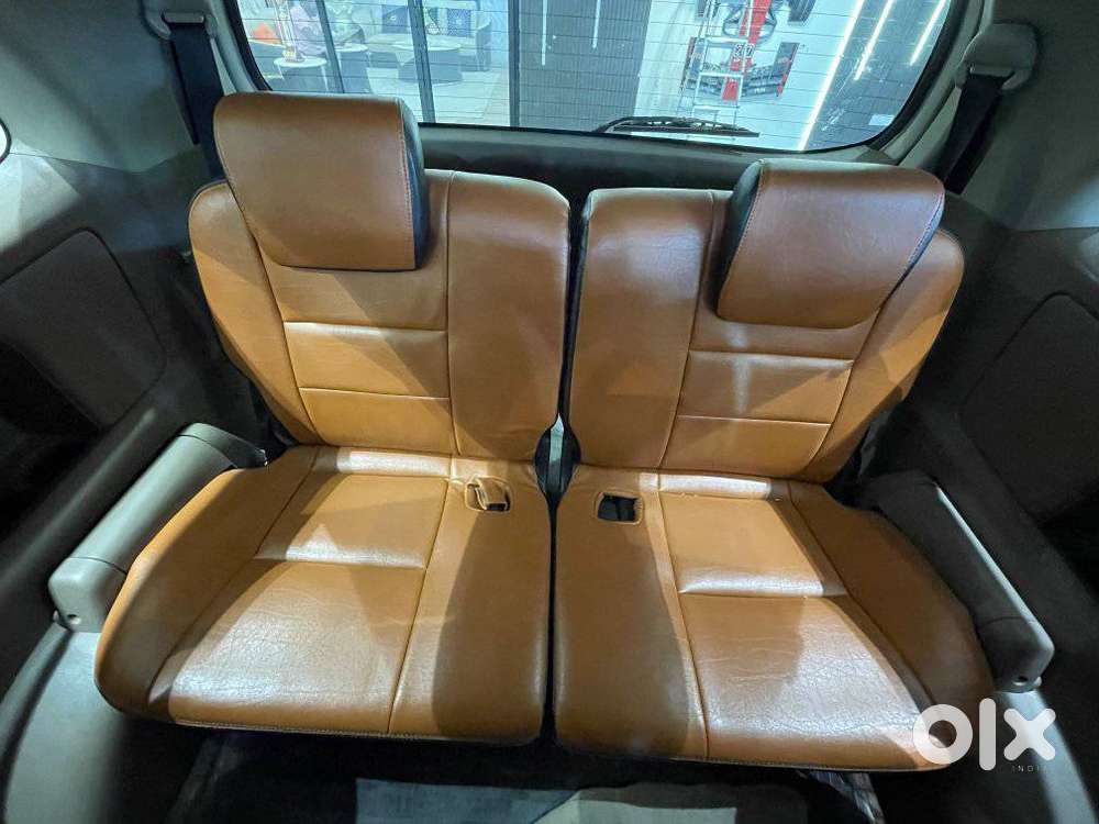 Toyota Innova 2.5 G (diesel) 7 Seater Bs Iv, 2015, Diesel